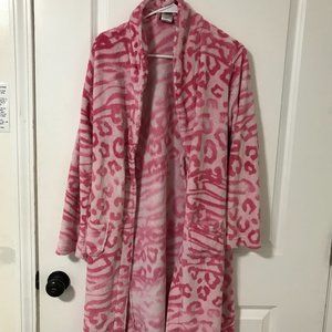 Pink, Cheetah-Print Bathroom